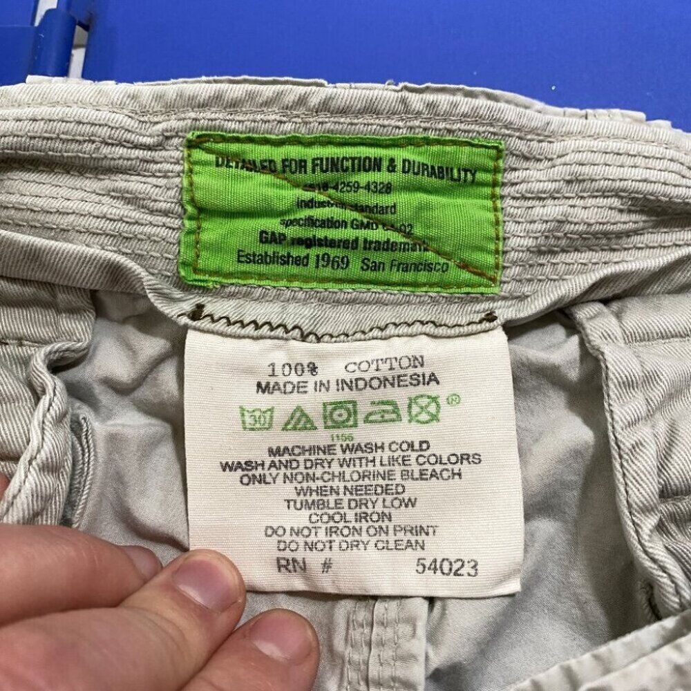 Vintage Gap Function & Durability Cargo Shorts Me… - image 3